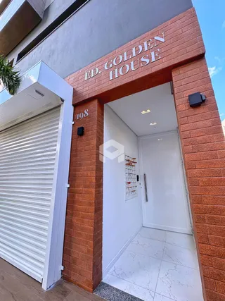 Fachada da casa Ed Golden House no número 198 em Lajeado, Brasil.