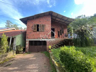 Casa com 4 dormitórios, foto 1