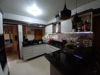 A cozinha de uma propriedade em Lajeado, Brasil.