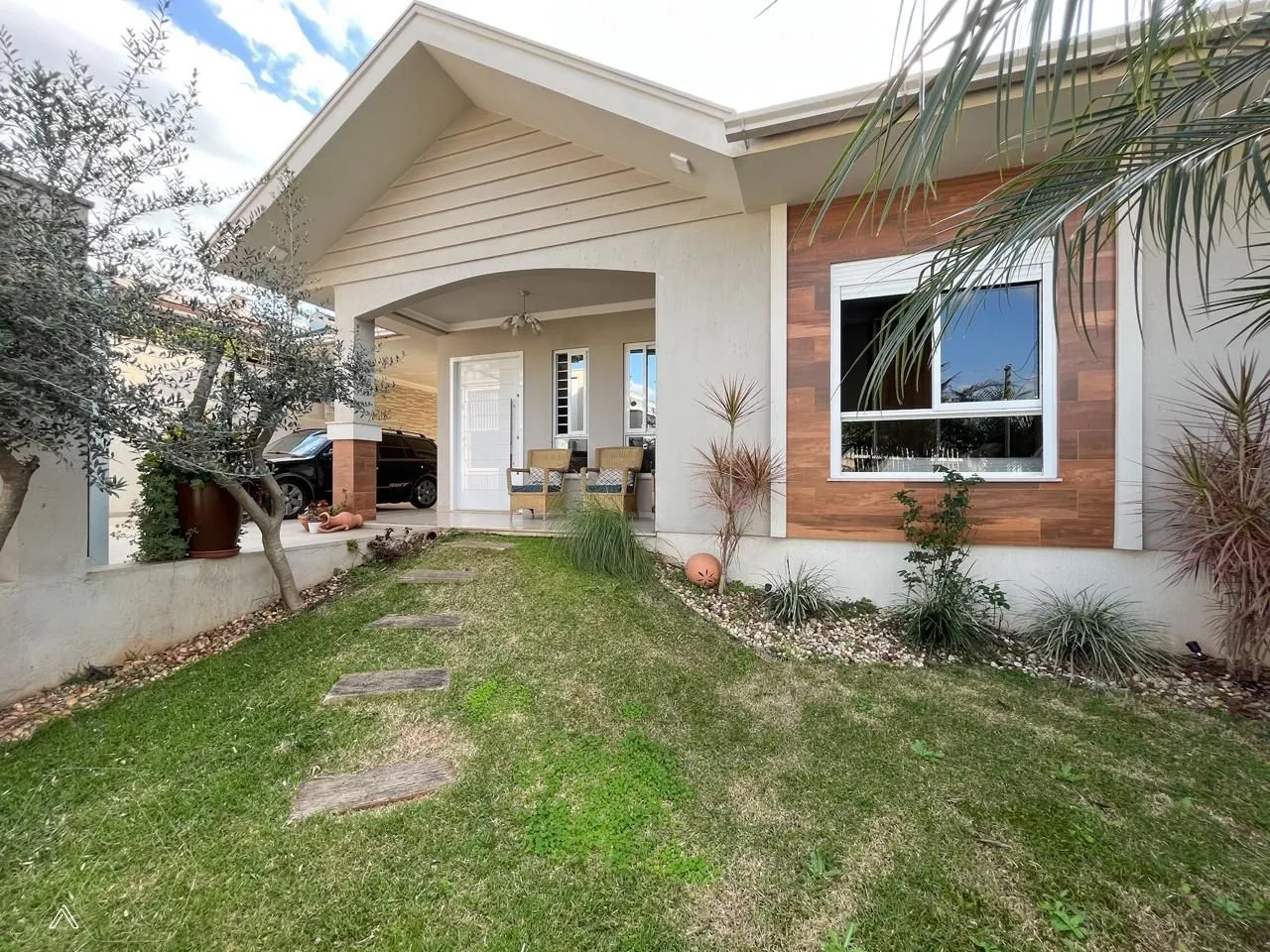 Casa com 3 dormitórios, foto 1