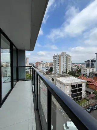 Vista panorâmica da cidade a partir de um terraço.