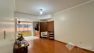 Apartamento com 3 dormitórios, foto 3