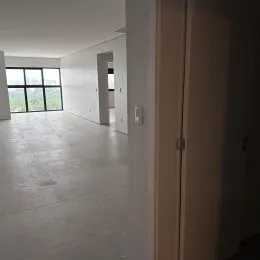 Apartamento com 2 dormitórios, foto 3