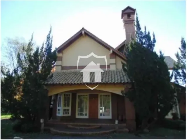 Casa com 5 dormitórios
