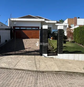 Casa com 3 dormitórios, foto 1