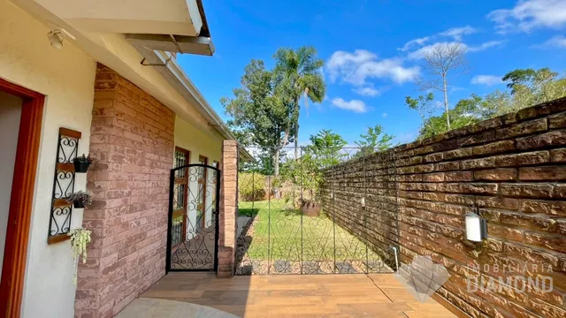 Casa com 4 dormitórios, foto 2
