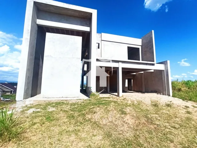 Casa com 4 dormitórios, foto 2