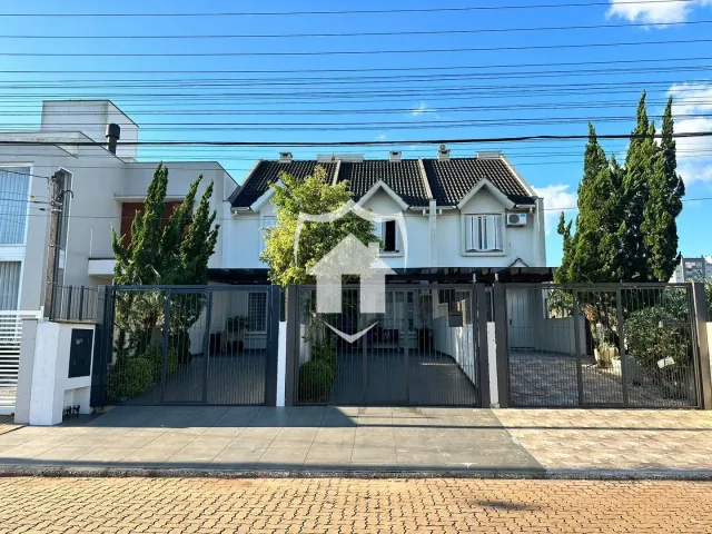 Sobrado com 2 dormitórios