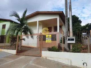 Casa com 3 dormitórios, foto 1