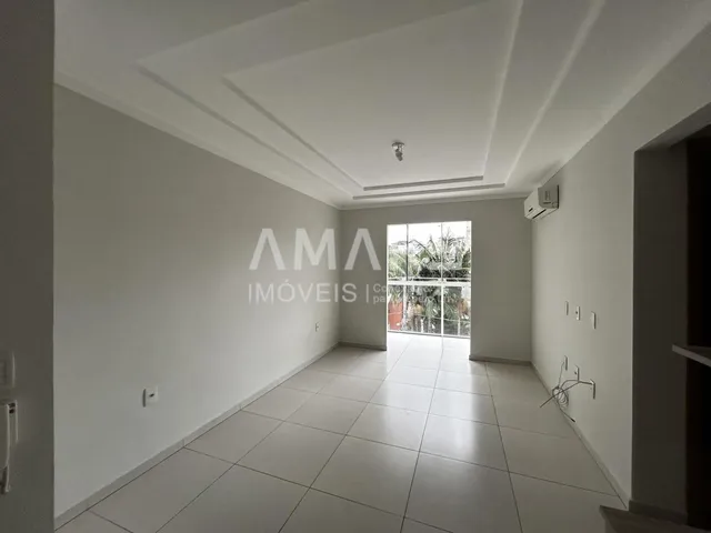 Apartamento com 2 dormitórios, foto 2