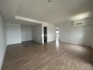Apartamento com 3 dormitórios, foto 8