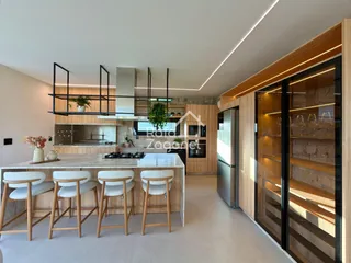 Casa com 6 dormitórios, foto 13