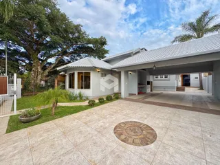 Casa com 3 dormitórios, foto 1