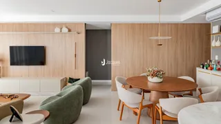 Apartamento com 3 dormitórios, foto 2