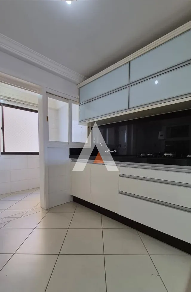 Apartamento com 2 dormitórios, foto 4