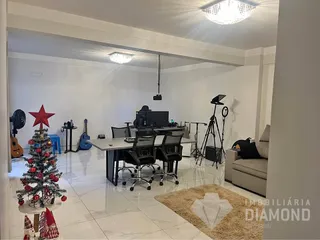 Apartamento com 3 dormitórios, foto 1