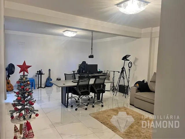 Apartamento com 3 dormitórios