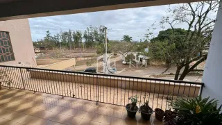 Apartamento com 3 dormitórios, foto 5