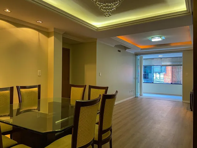 Apartamento com 3 dormitórios