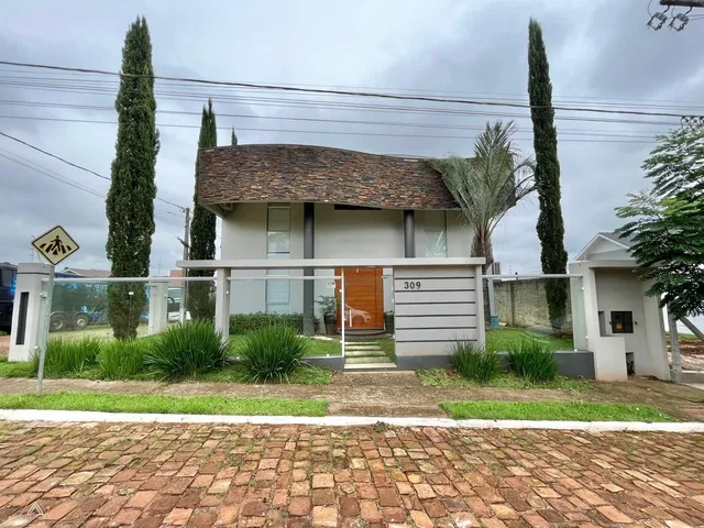 Casa com 1 dormitório