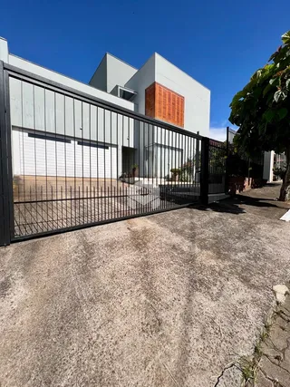 Casa com 3 dormitórios, foto 1
