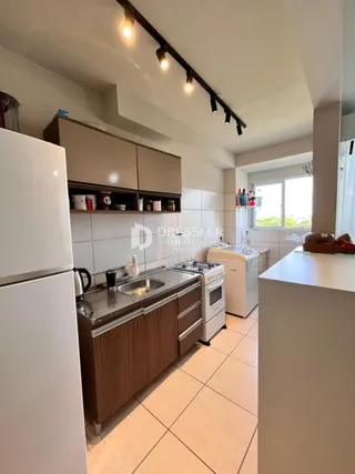 Vista da cozinha de um imóvel em Lajeado, Brasil.