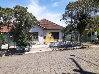 Casa com 6 dormitórios, foto 1