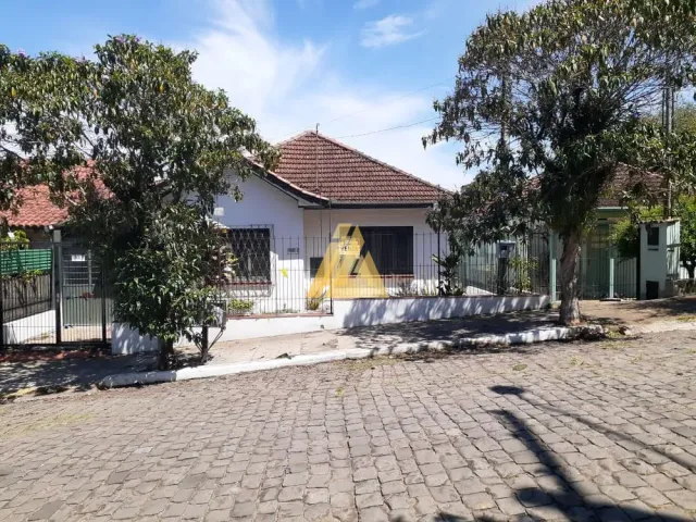 Casa com 6 dormitórios