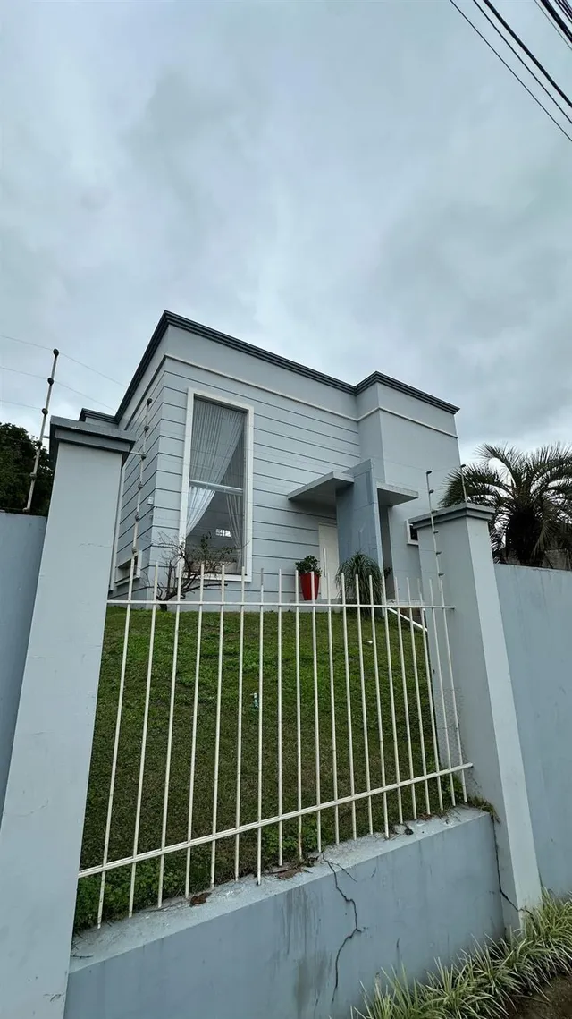 Casa com 3 dormitórios
