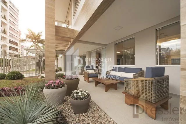 Apartamento com 3 dormitórios, foto 2