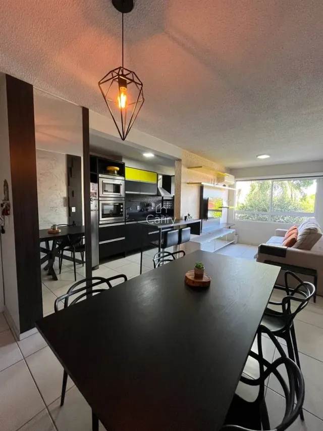 Apartamento com 2 dormitórios