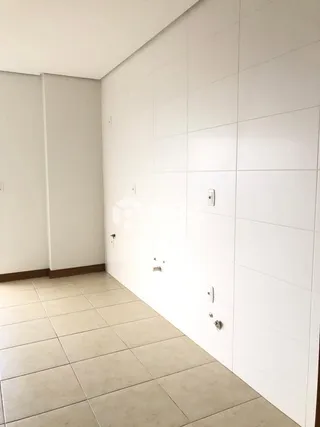 Apartamento com 3 dormitórios, foto 8