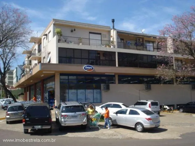 Apartamento com 2 dormitórios, foto 2