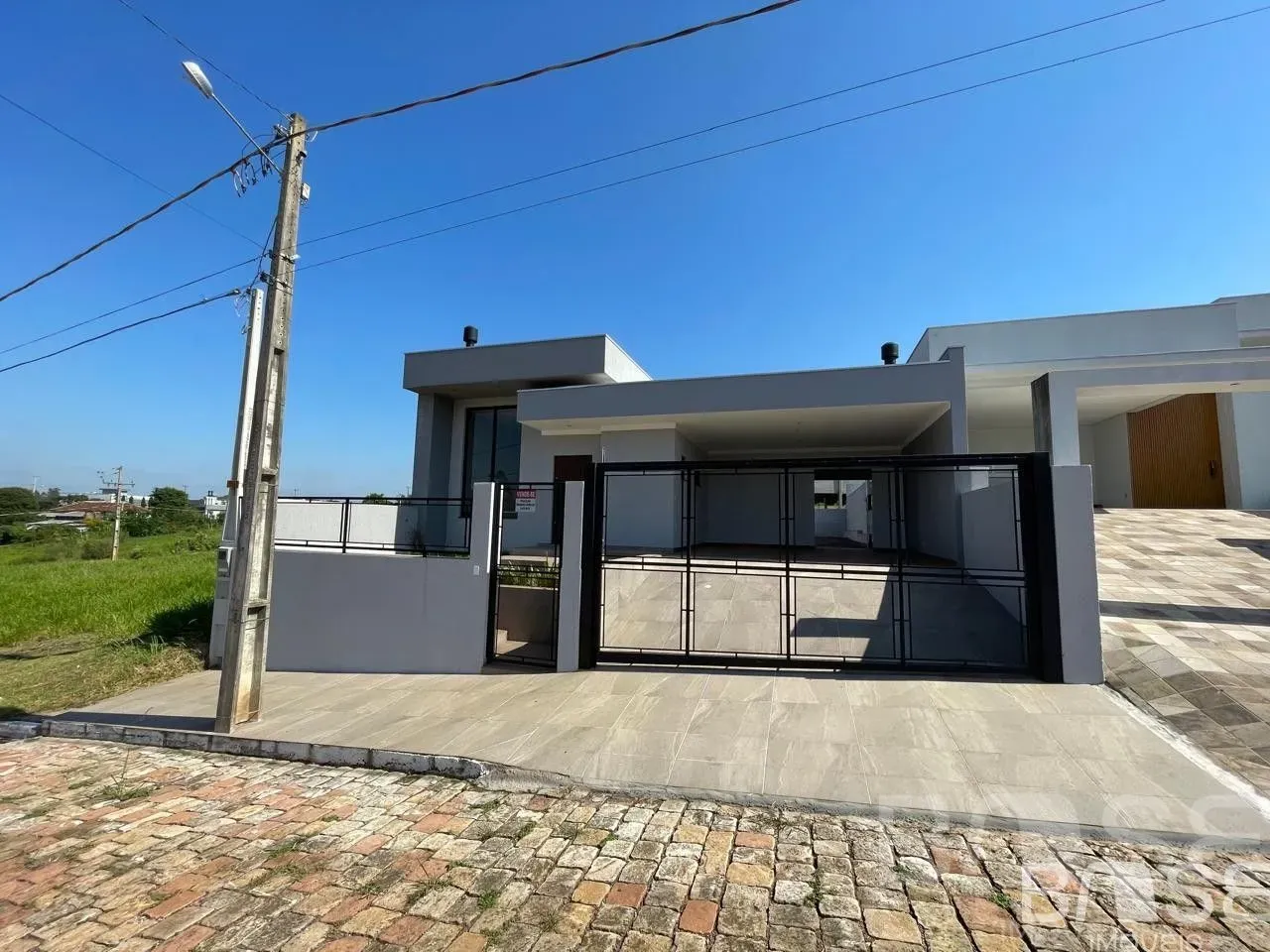 Casa com 3 dormitórios, foto 1