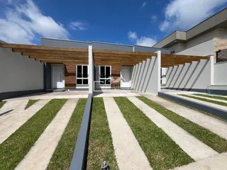 Casa geminada com 2 dormitórios, foto 1