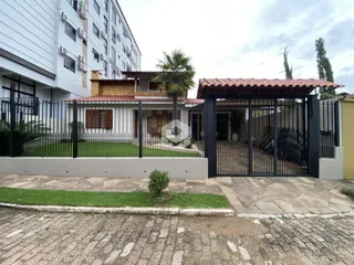 Casa com 3 dormitórios, foto 1