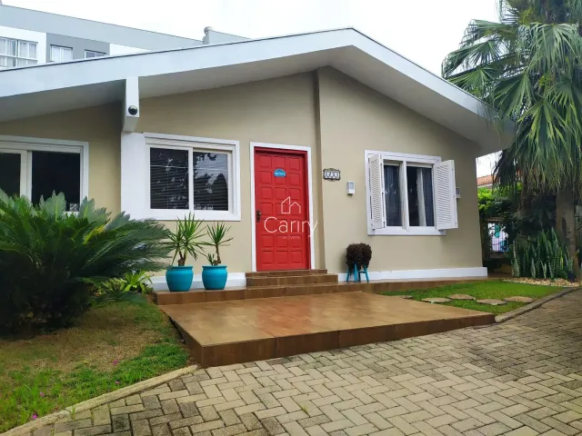 Casa com 3 dormitórios