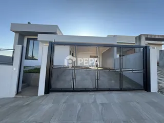 Casa com 3 dormitórios, foto 1