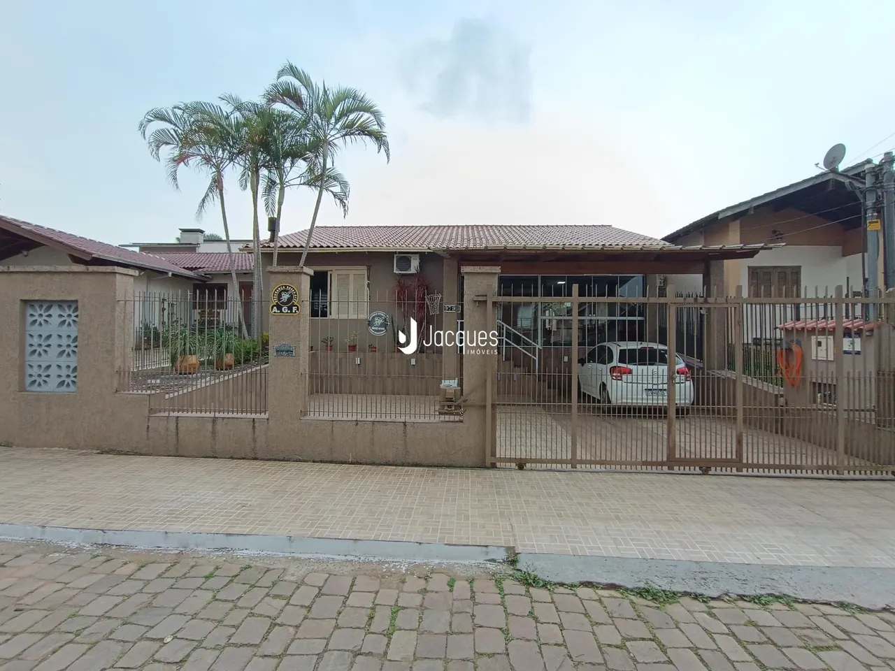 Casa com 3 dormitórios, foto 1