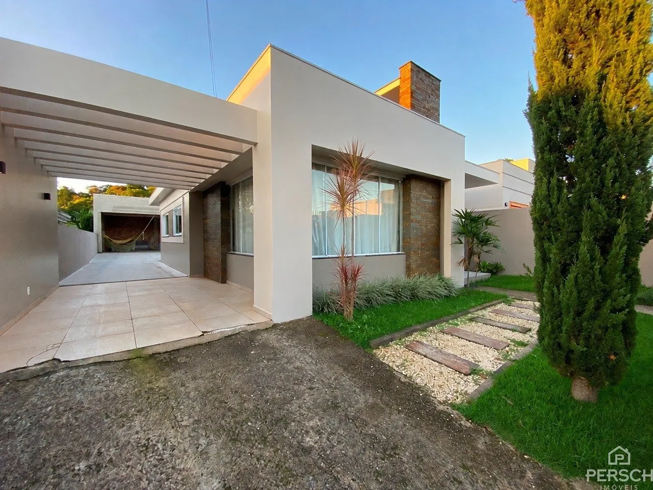 Casa com 3 dormitórios, foto 1