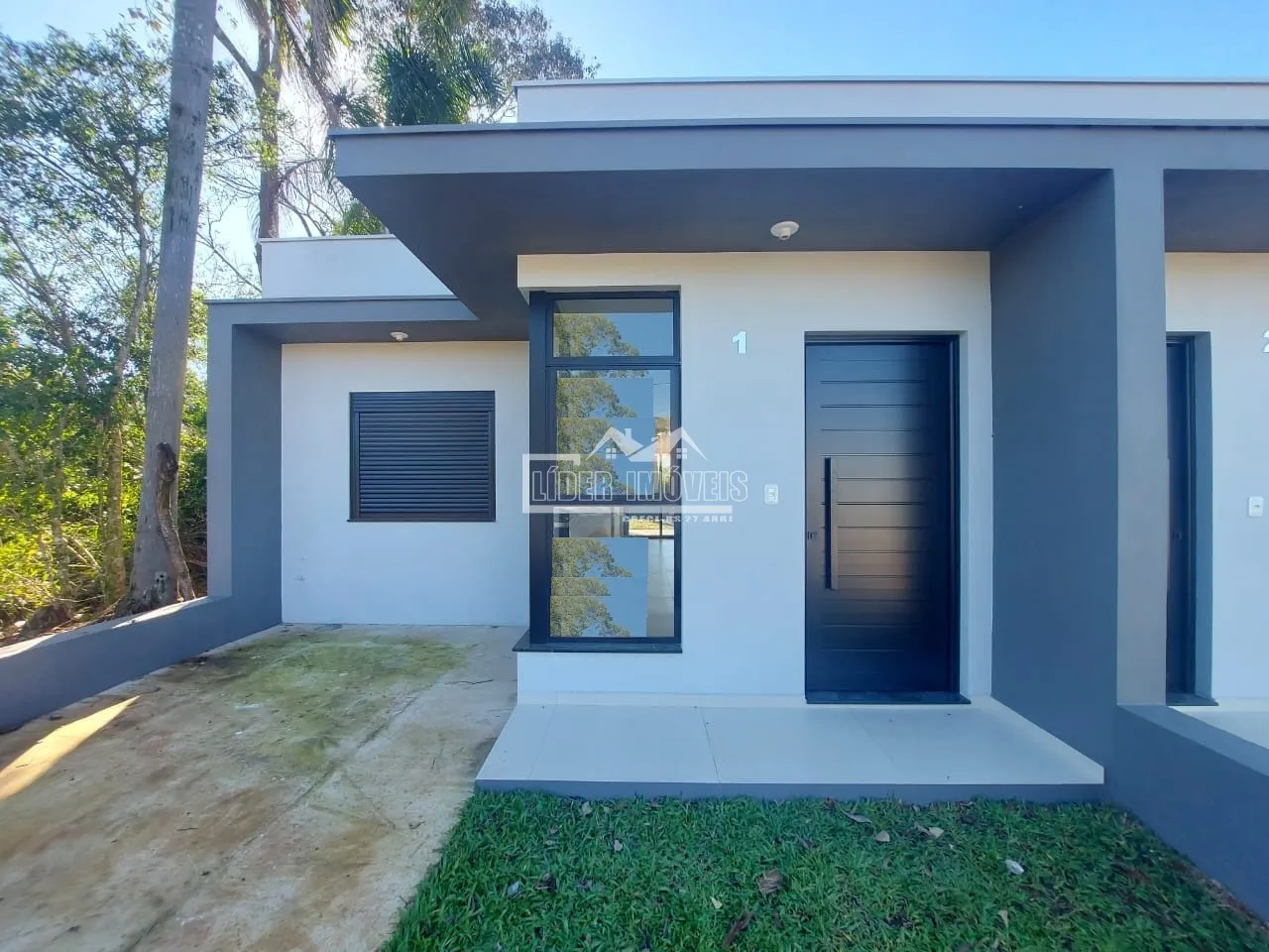 Casa geminada com 2 dormitórios, foto 1