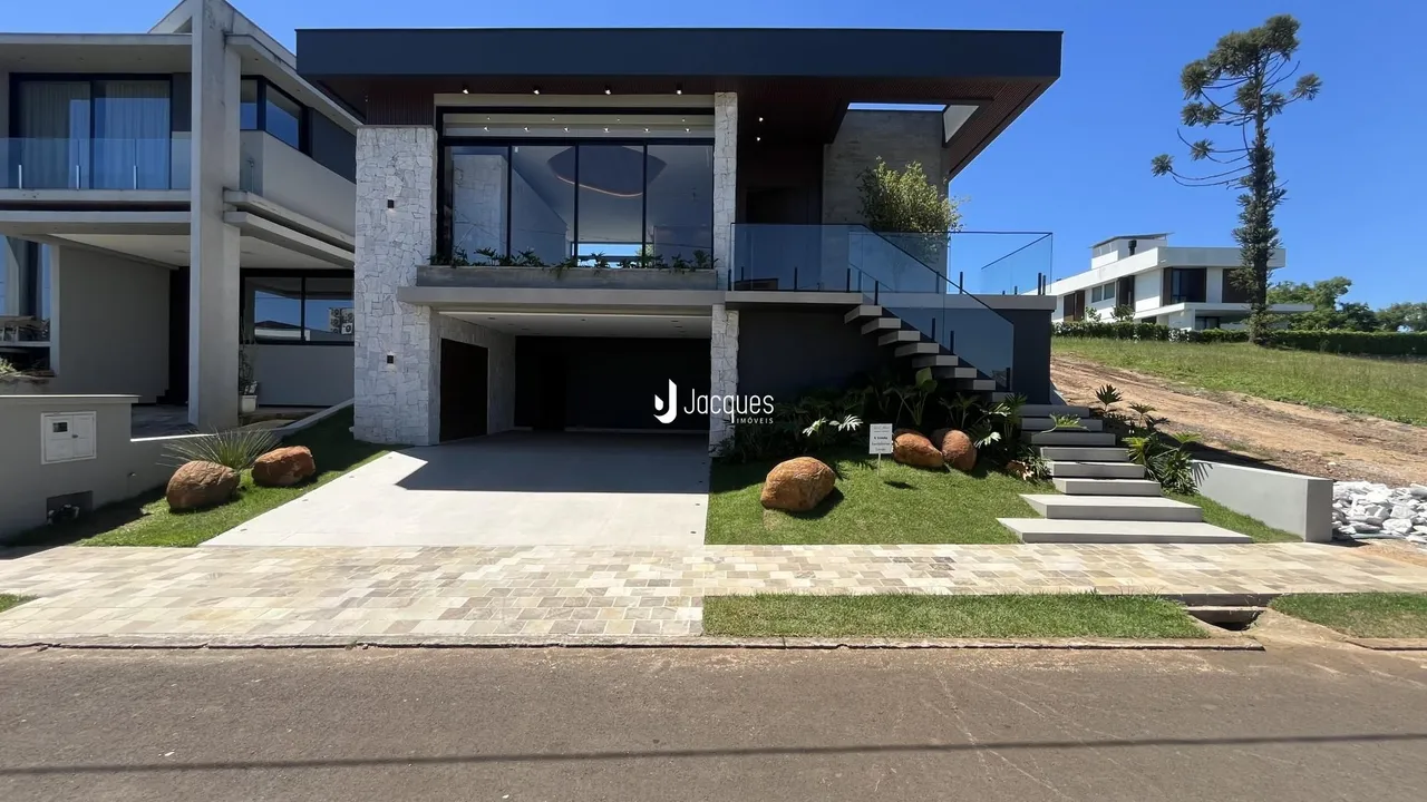 Casa com 3 dormitórios, foto 1