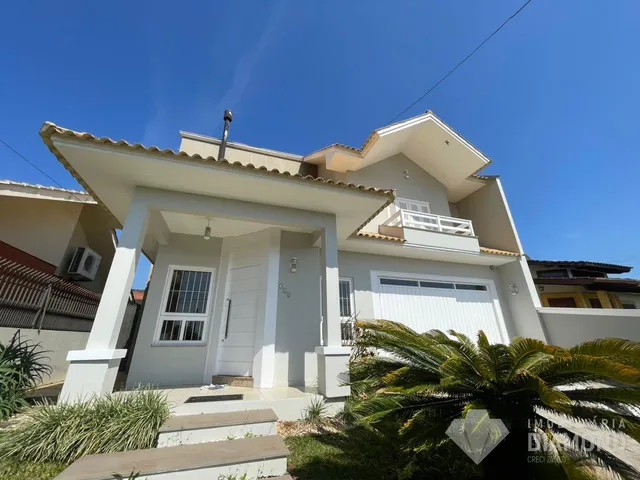 Casa com 4 dormitórios