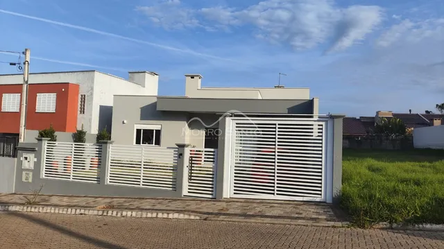 Casa com 3 dormitórios