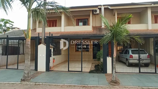 Sobrado com 2 dormitórios