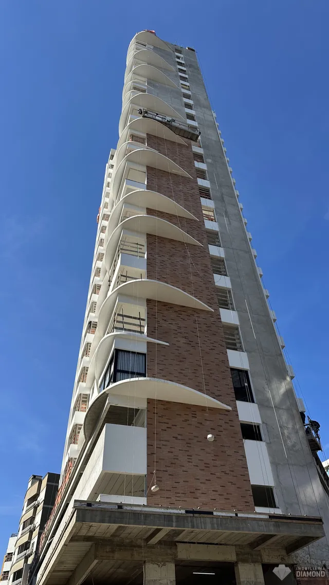 Sobrado com 3 dormitórios