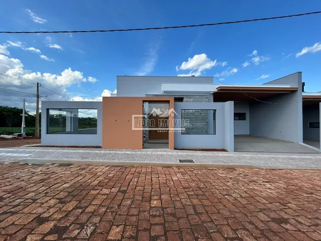Casa geminada com 3 dormitórios