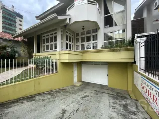 Casa com 6 dormitórios, foto 36