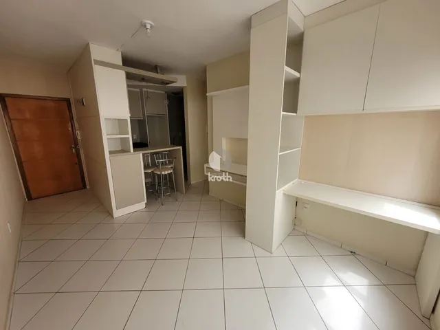 Apartamento com 1 dormitório, foto 2