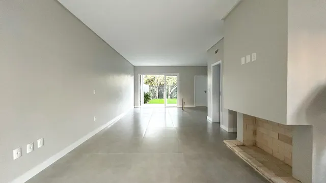 Sobrado com 3 dormitórios